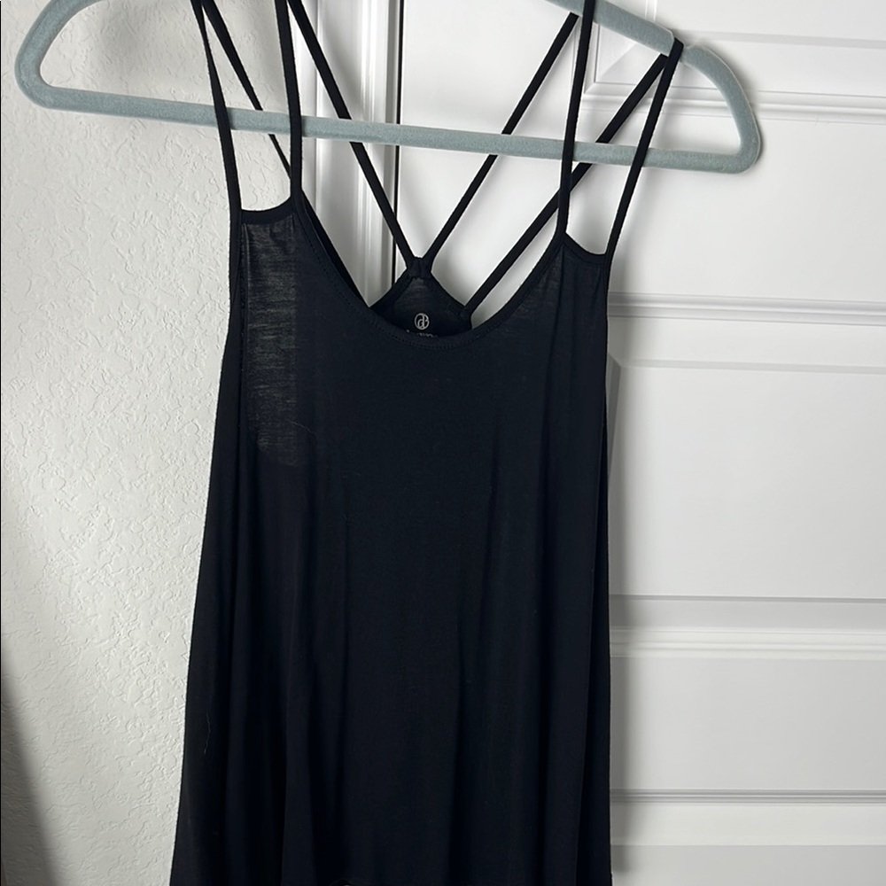 Decree Black Sleeveless Backless Camisole